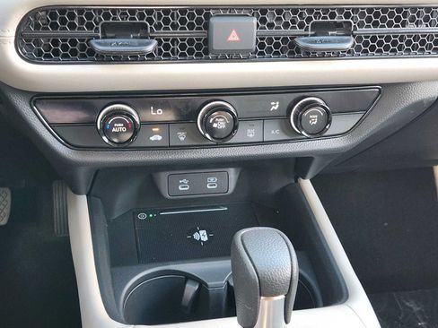 Used 2026 Honda HR-V LX image 15