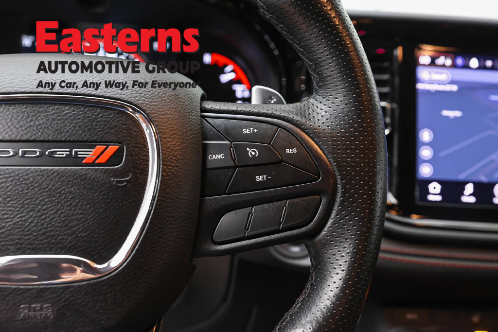 Used 2025 Dodge Durango GT RWD image 18