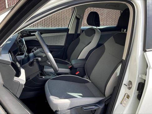 Certified 2023 Volkswagen Taos S image 24