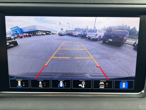 Used 2021 GMC Yukon Denali AWD/4WD image 14