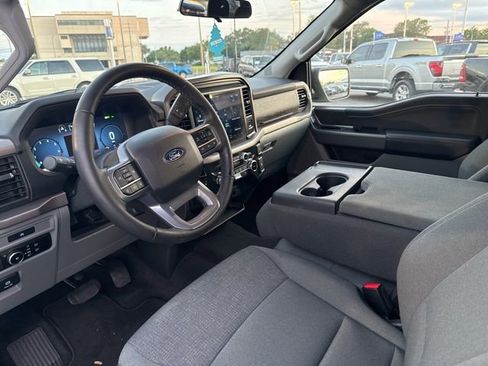 Used 2025 Ford F150 XLT w/ Equipment Group 301A Standard AWD/4WD image 11