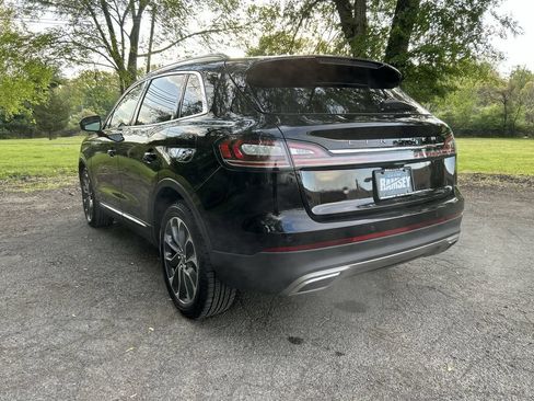 Used 2023 Lincoln Nautilus Reserve AWD/4WD image 6