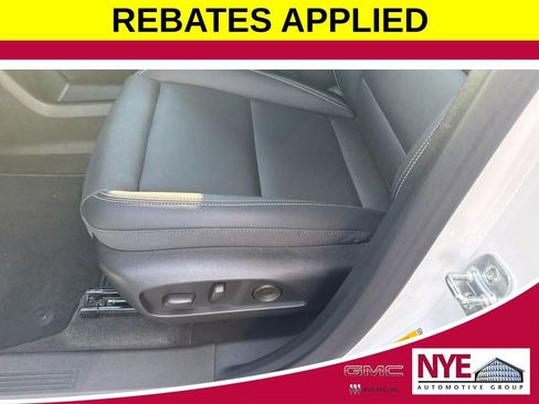 Used 2026 GMC Terrain Elevation w/ Elevation Premium Package image 20