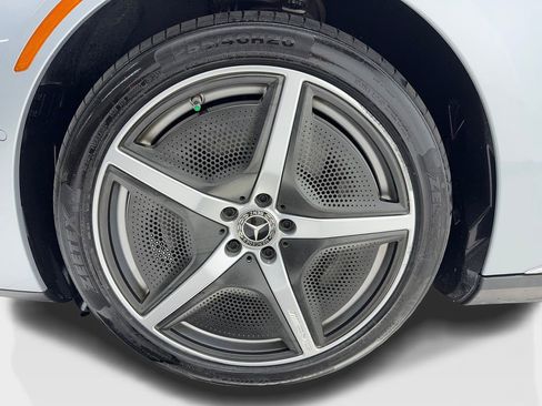 Used 2023 Mercedes-Benz EQE 500 4MATIC Sedan w/ Pinnacle Trim Package image 43