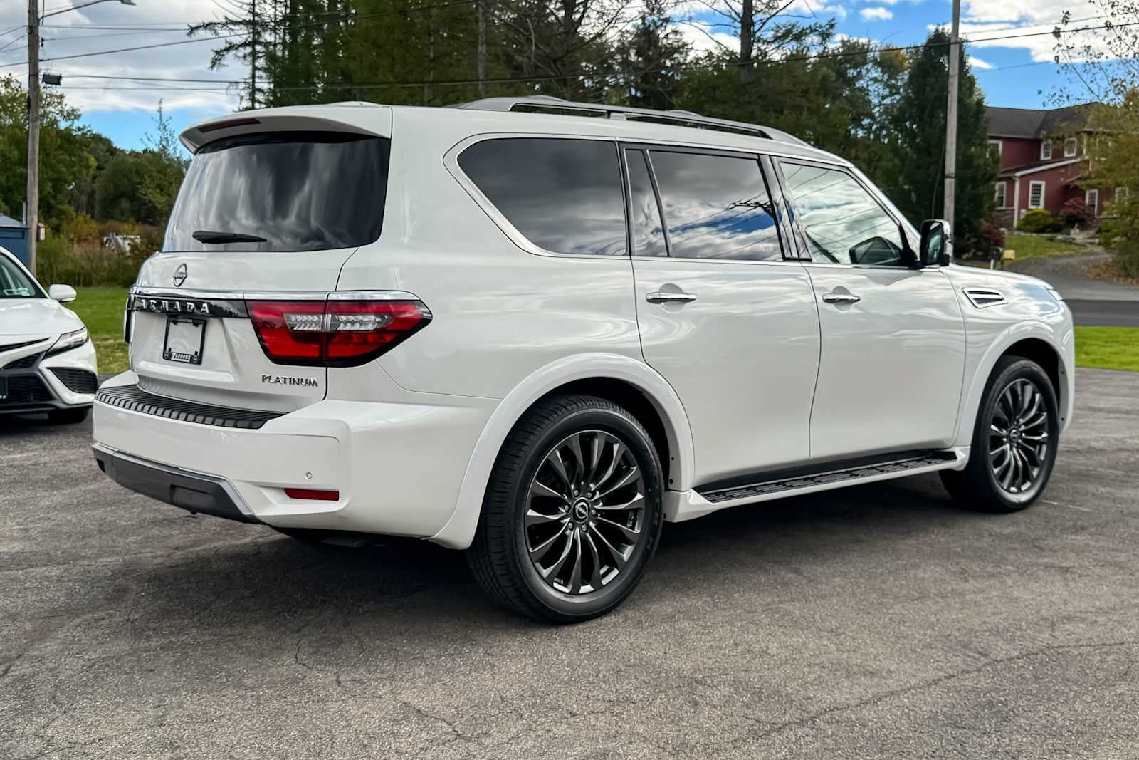 Certified 2023 Nissan Armada Platinum w/ Captain's Chairs Package AWD/4WD image 3
