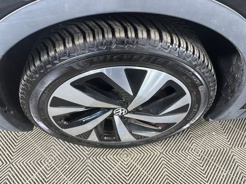 Used 2021 Volkswagen ID.4 1st Edition w/ ID.4 Protection Package image 10