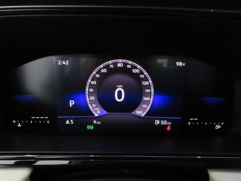 New 2025 Volkswagen Taos S image 13