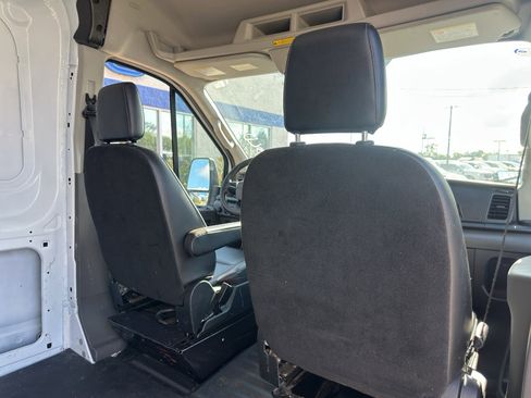 Used 2023 Ford Transit 250 Medium Roof RWD image 14