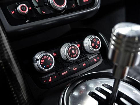 Used 2009 Audi R8 V8 image 29