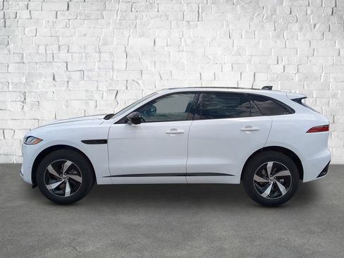 New 2026 Jaguar F-PACE R-Dynamic S image 3