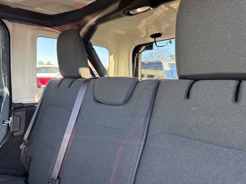 Used 2026 Jeep Wrangler Unlimited Rubicon w/ Safety Group image 6
