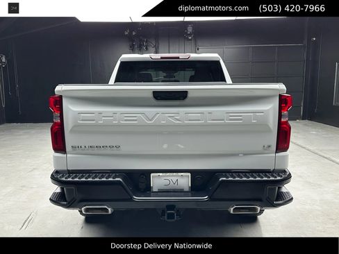 Used 2024 Chevrolet Silverado 1500 LT Trail Boss w/ Protection Package image 6
