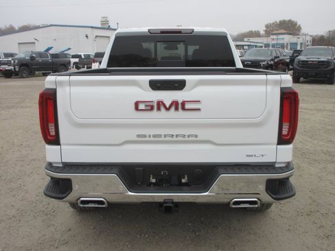 New 2026 GMC Sierra 1500 SLT w/ SLT Premium Plus Package image 6