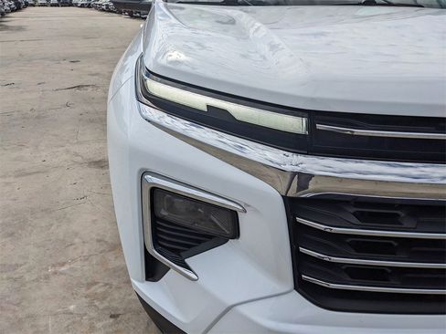 Used 2024 Chevrolet Traverse LT w/ LPO, Floor Liner Package image 10