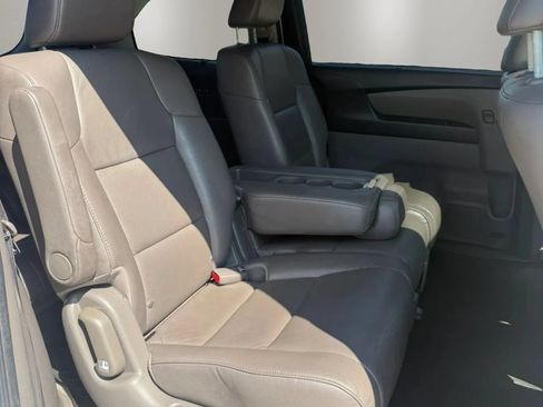 Used 2015 Honda Odyssey Touring image 9