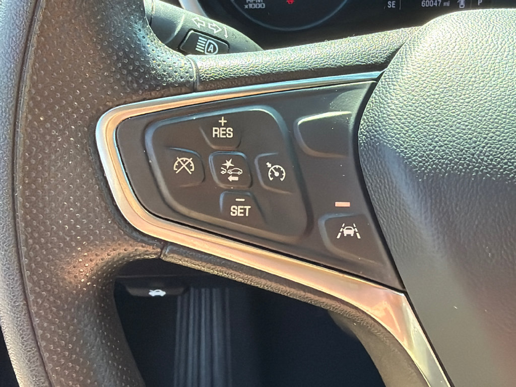 Used 2025 Chevrolet Malibu LT FWD image 24