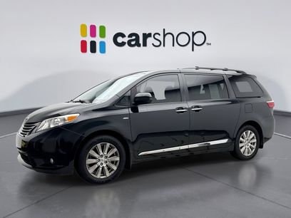 Used 2017 Toyota Sienna XLE Premium w/ Protection Package