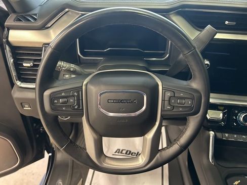Used 2025 GMC Sierra 3500 Denali w/ Denali Reserve Package image 19