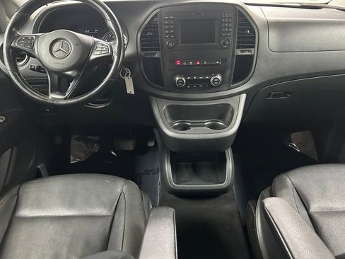 Used 2016 Mercedes-Benz Metris Passenger image 16
