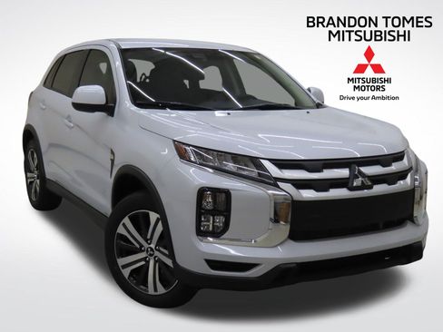 New 2025 Mitsubishi Outlander Sport ES image 1