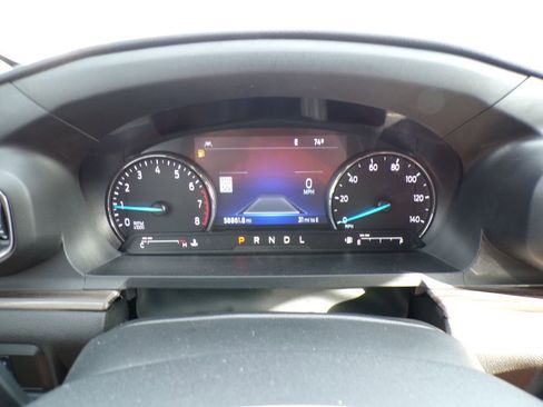 Used 2022 Ford Explorer Limited image 15