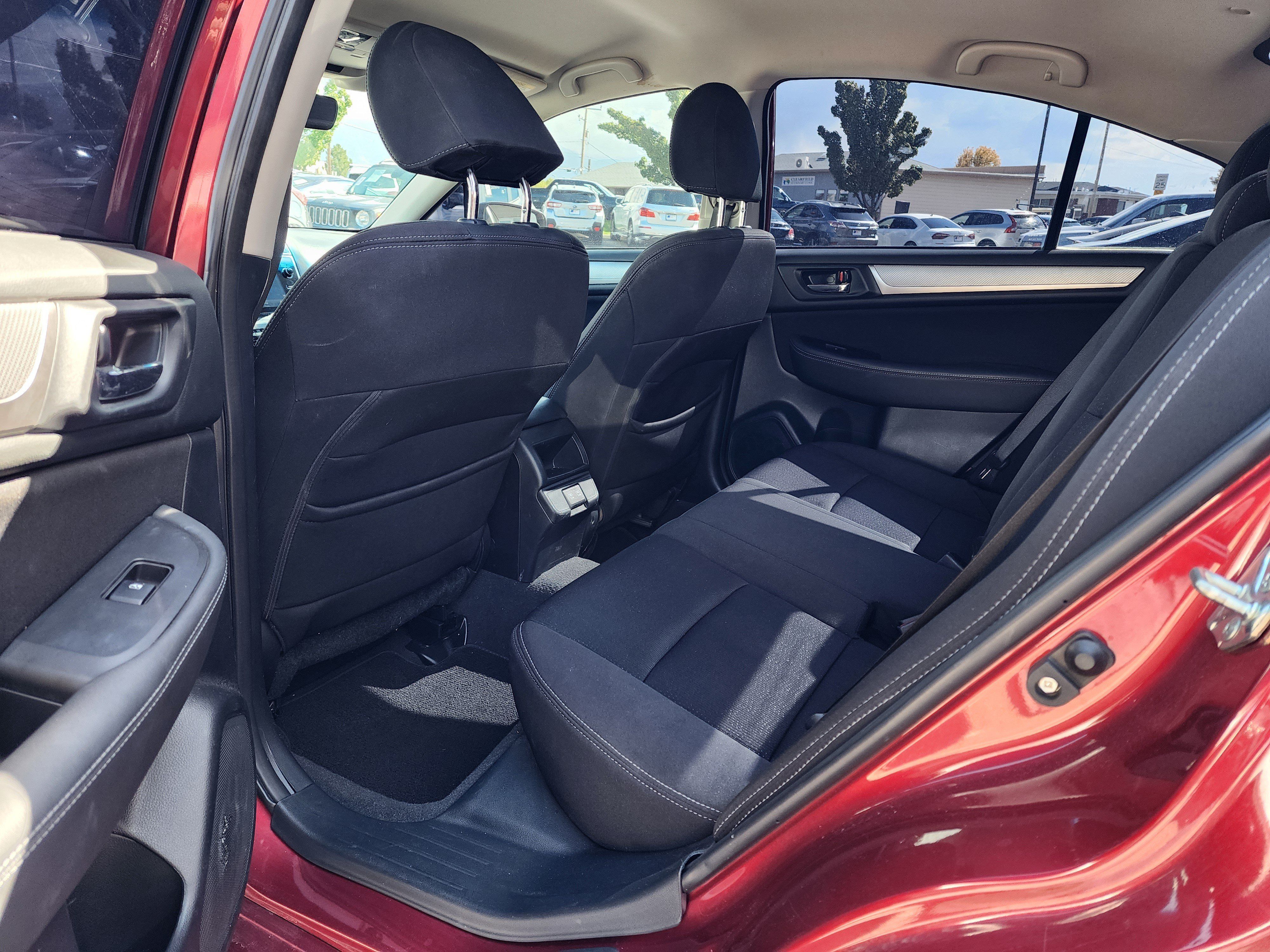 Used 2019 Subaru Legacy 2.5i Premium AWD/4WD image 17
