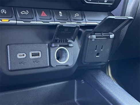 Used 2019 Chevrolet Silverado 1500 LT Trail Boss image 20