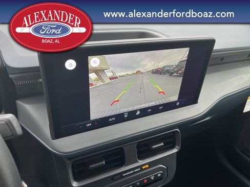 New 2025 Ford Maverick XL image 25