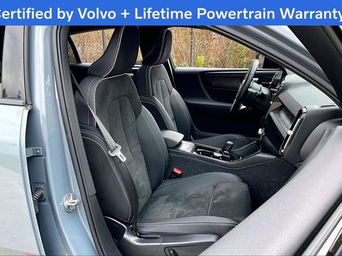 Certified 2023 Volvo C40 P8 Recharge Ultimate w/ Protection Package Premier image 10