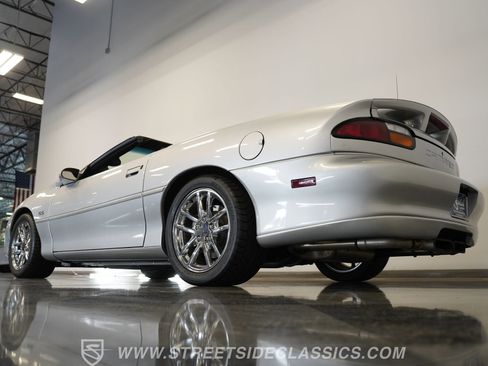 Used 2002 Chevrolet Camaro Z28 w/ SS Performance/Appearance Pkg image 15