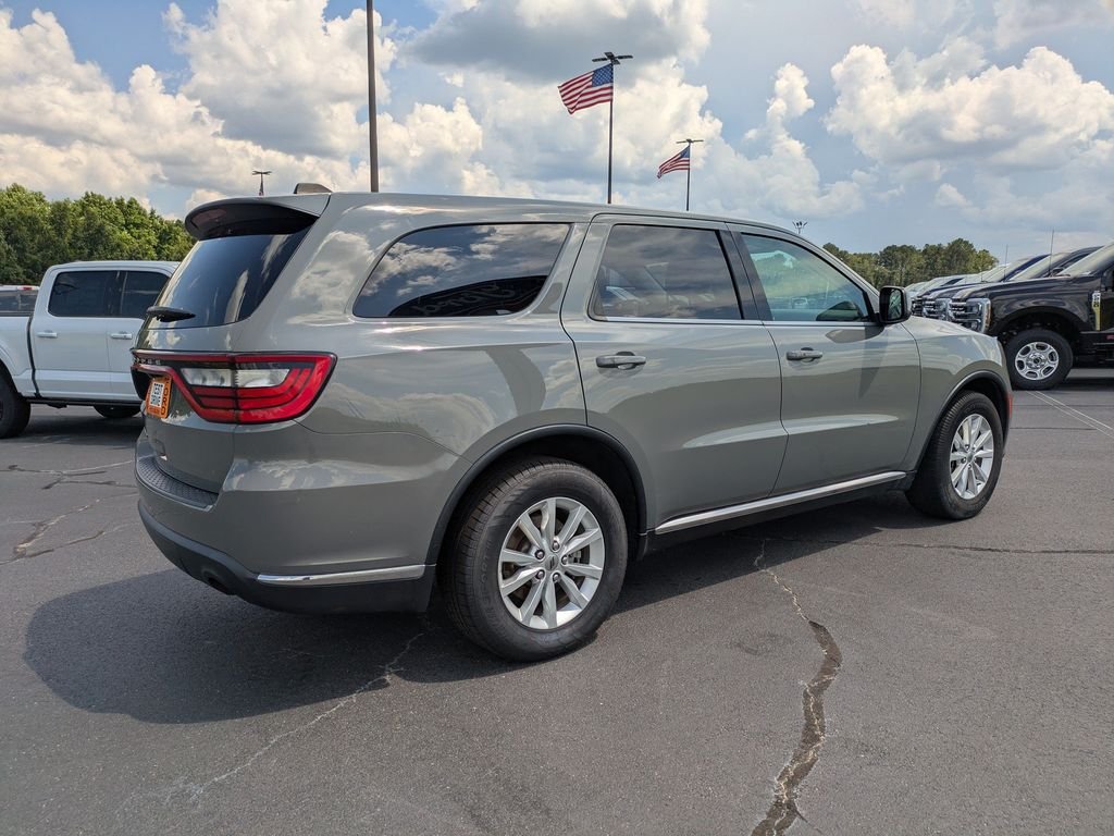 Used 2021 Dodge Durango SXT w/ 3rd Row Seating Group RWD image 4