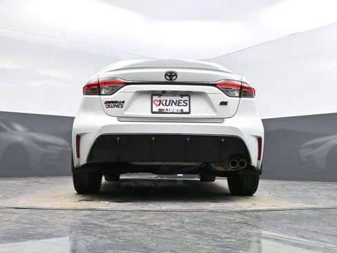 Used 2023 Toyota Corolla SE image 37