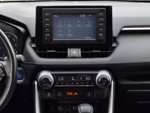 Used 2019 Toyota RAV4 XLE image 33