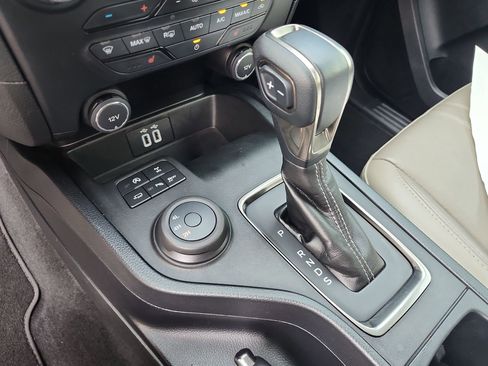 Certified 2020 Ford Ranger Lariat w/ Equipment Group 501A Mid image 27