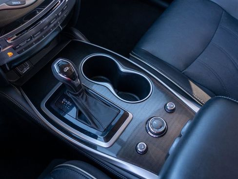 Used 2020 INFINITI QX60 Luxe w/ Essential Package image 27