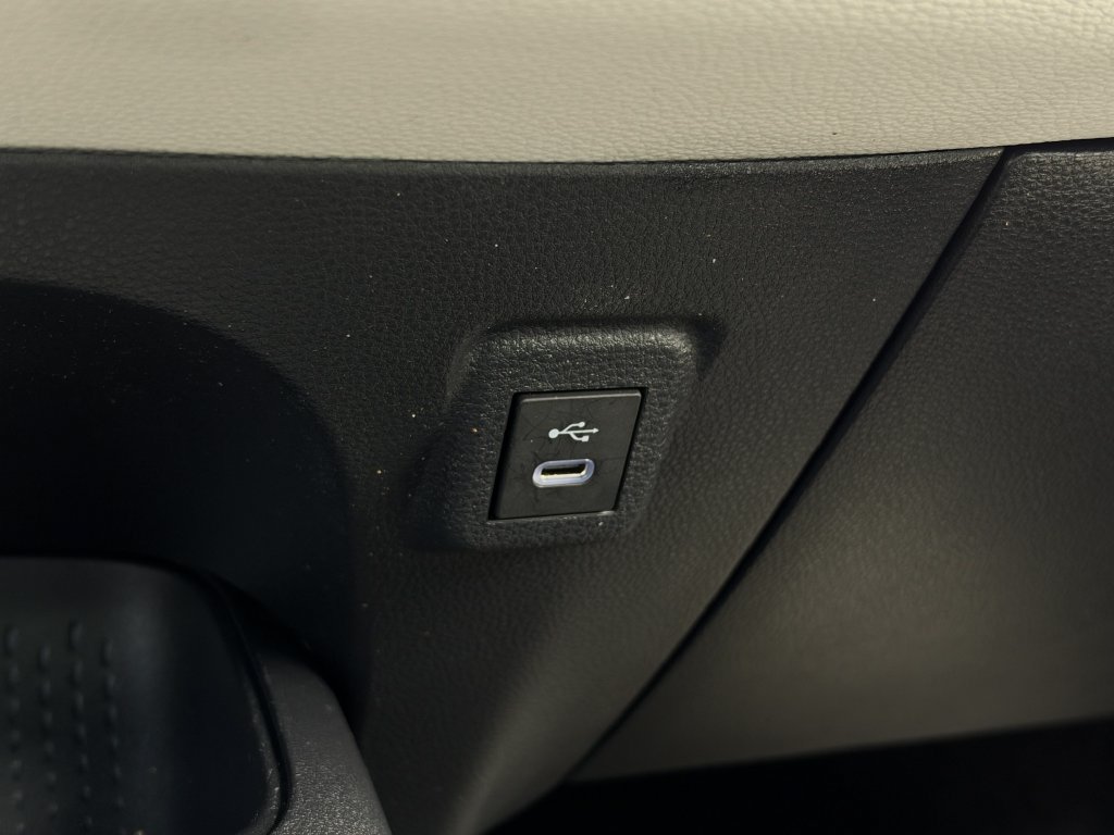 Used 2024 Toyota Corolla LE FWD image 20