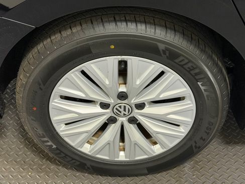 Used 2019 Volkswagen Jetta S w/ Driver Assistance Package FWD image 18