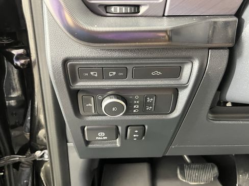 Used 2021 Ford F150 Platinum w/ Equipment Group 701A High image 18