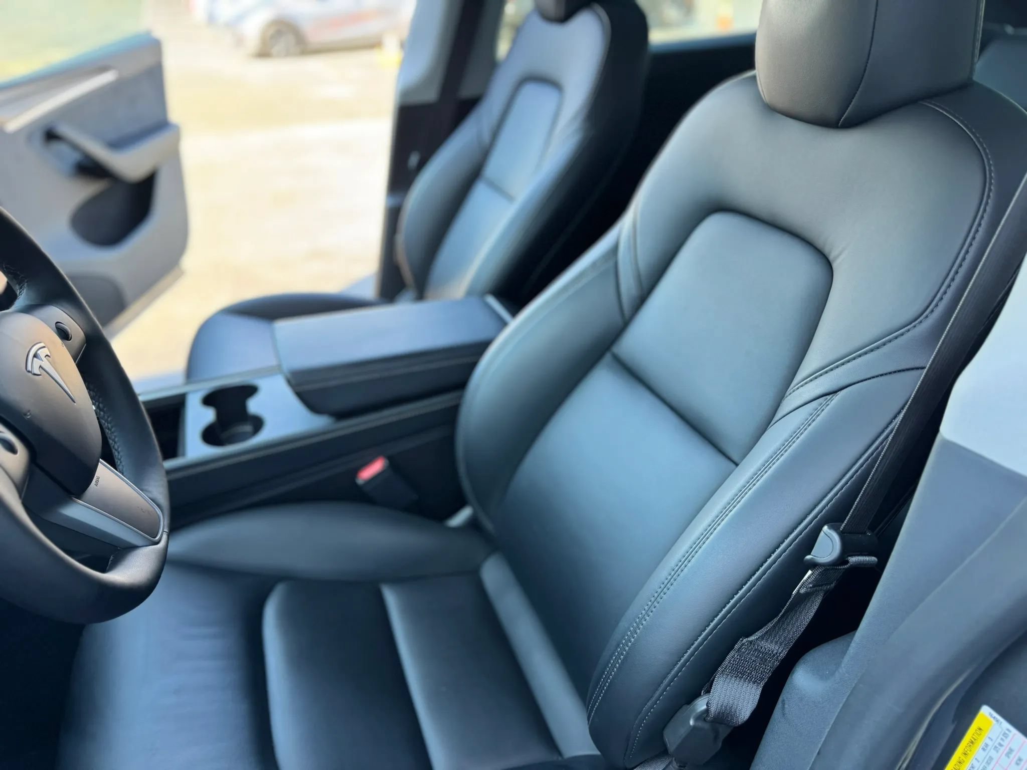 Used 2023 Tesla Model Y Long Range AWD/4WD image 10