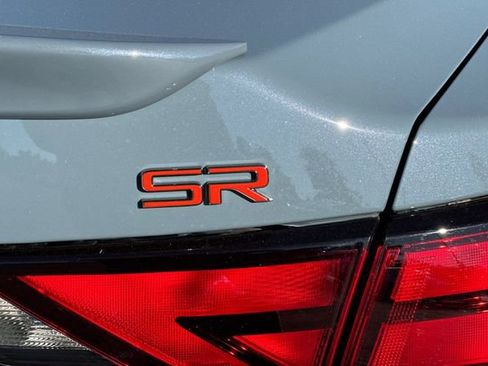 New 2025 Nissan Sentra SR image 25