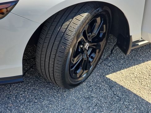 Used 2025 Honda Accord SE image 31