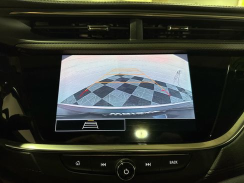 Used 2023 Buick Encore GX Essence w/ Experience Buick Package AWD/4WD image 17