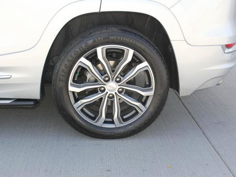 Used 2020 GMC Terrain Denali w/ Denali Premium Package AWD/4WD image 49