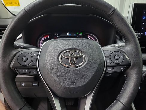 Certified 2024 Toyota RAV4 XLE AWD/4WD image 18
