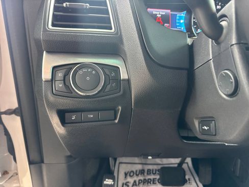 Used 2016 Ford Explorer Limited w/ Equipment Group 301A AWD/4WD image 24