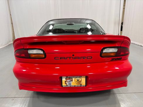 Used 2001 Chevrolet Camaro Z28 w/ Preferred Equipment Group 2 image 6
