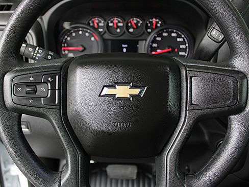 Used 2025 Chevrolet Silverado 2500 W/T w/ WT/CX Safety Package image 23