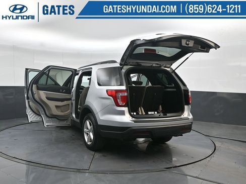 Used 2018 Ford Explorer Base image 53
