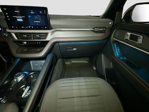 New 2026 Ford Explorer ST-Line w/ ST-Line Street Pack AWD/4WD image 30