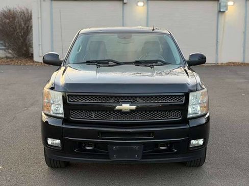 Used 2010 Chevrolet Silverado 1500 LTZ w/ Z71 Appearance Package image 10